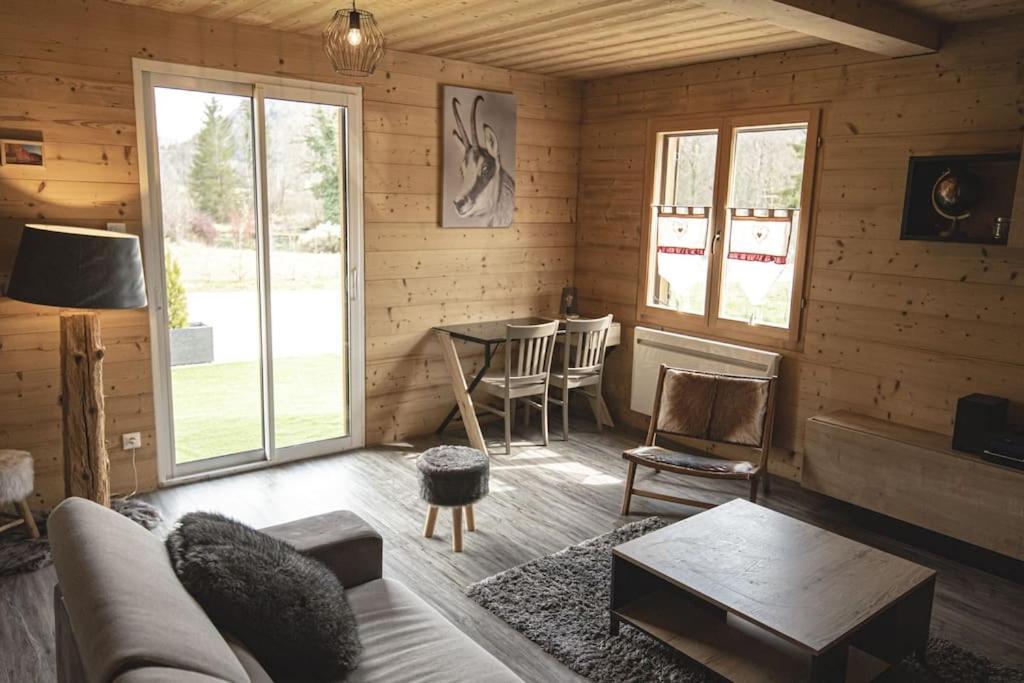 Gite Jura Mina Chalet Au Milieu De La Nature Villa Ney Esterno foto
