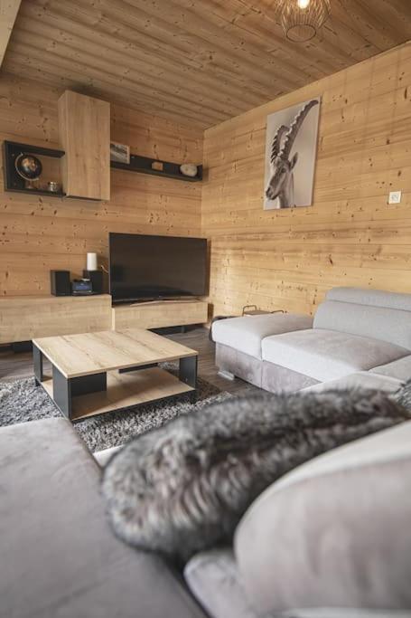 Gite Jura Mina Chalet Au Milieu De La Nature Villa Ney Esterno foto